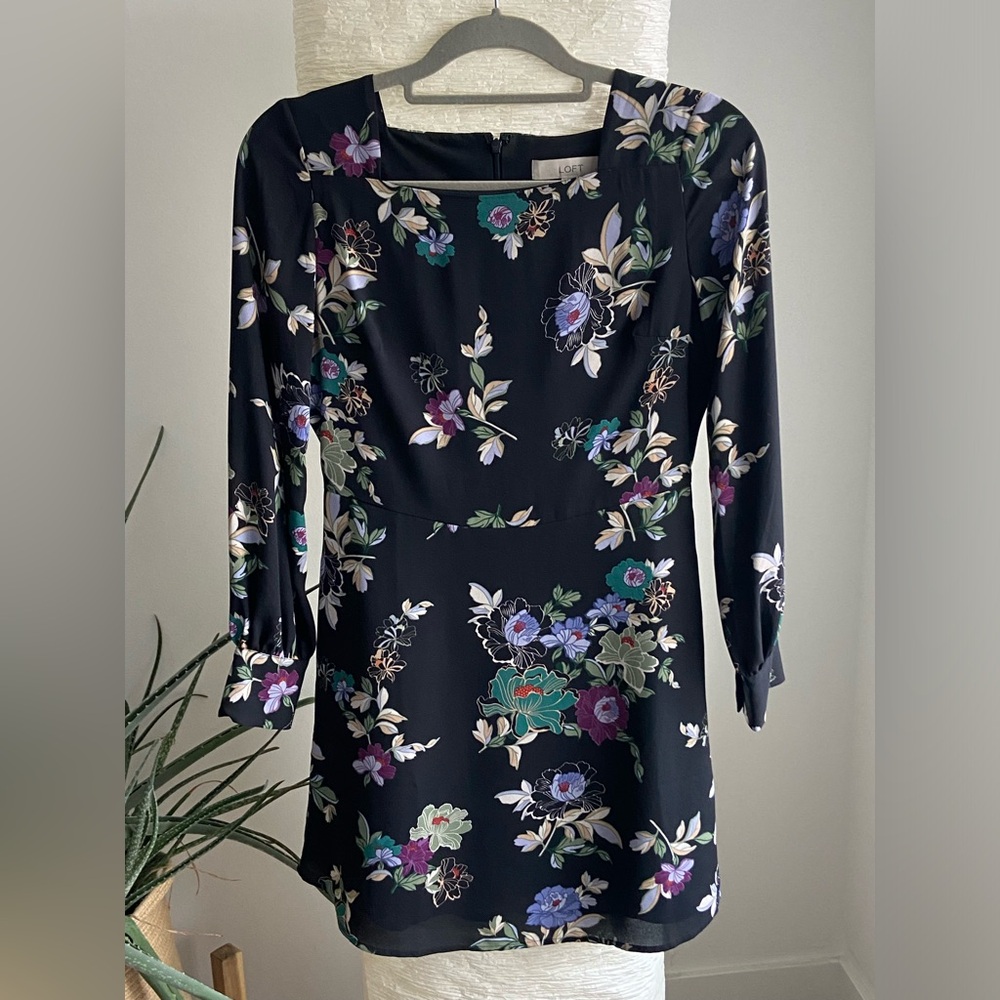 NWOT - LOFT Petite Square neck flare floral dress